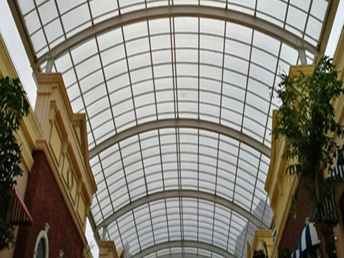 任丘屋面网架顶棚吊装方案